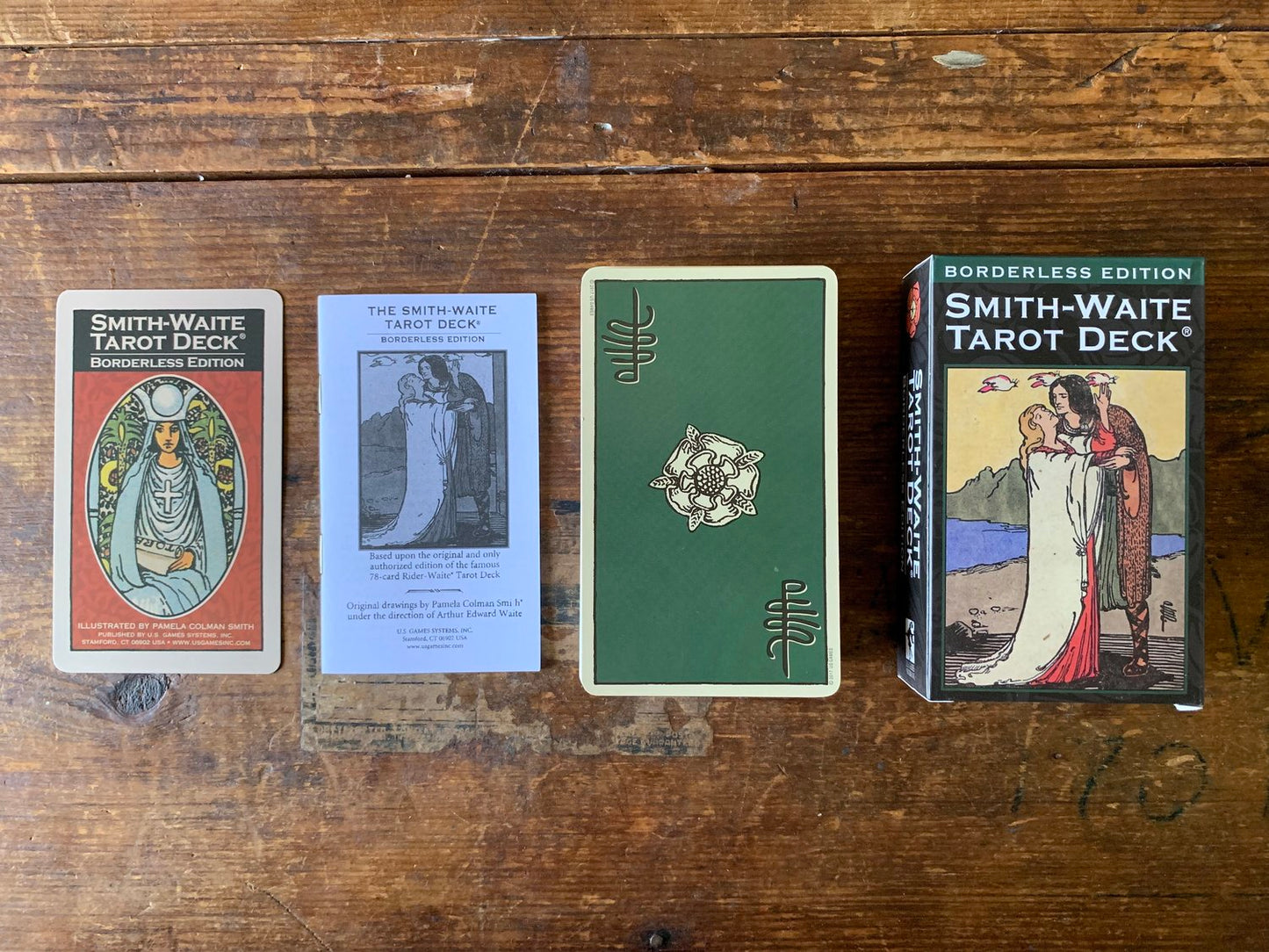 Smith-Waite Tarot Deck Borderless